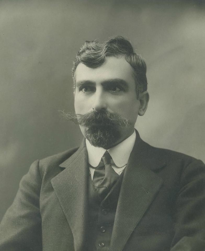 Aram Manukian Foto