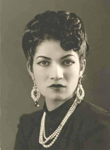 Ashraf Pahlavi Foto