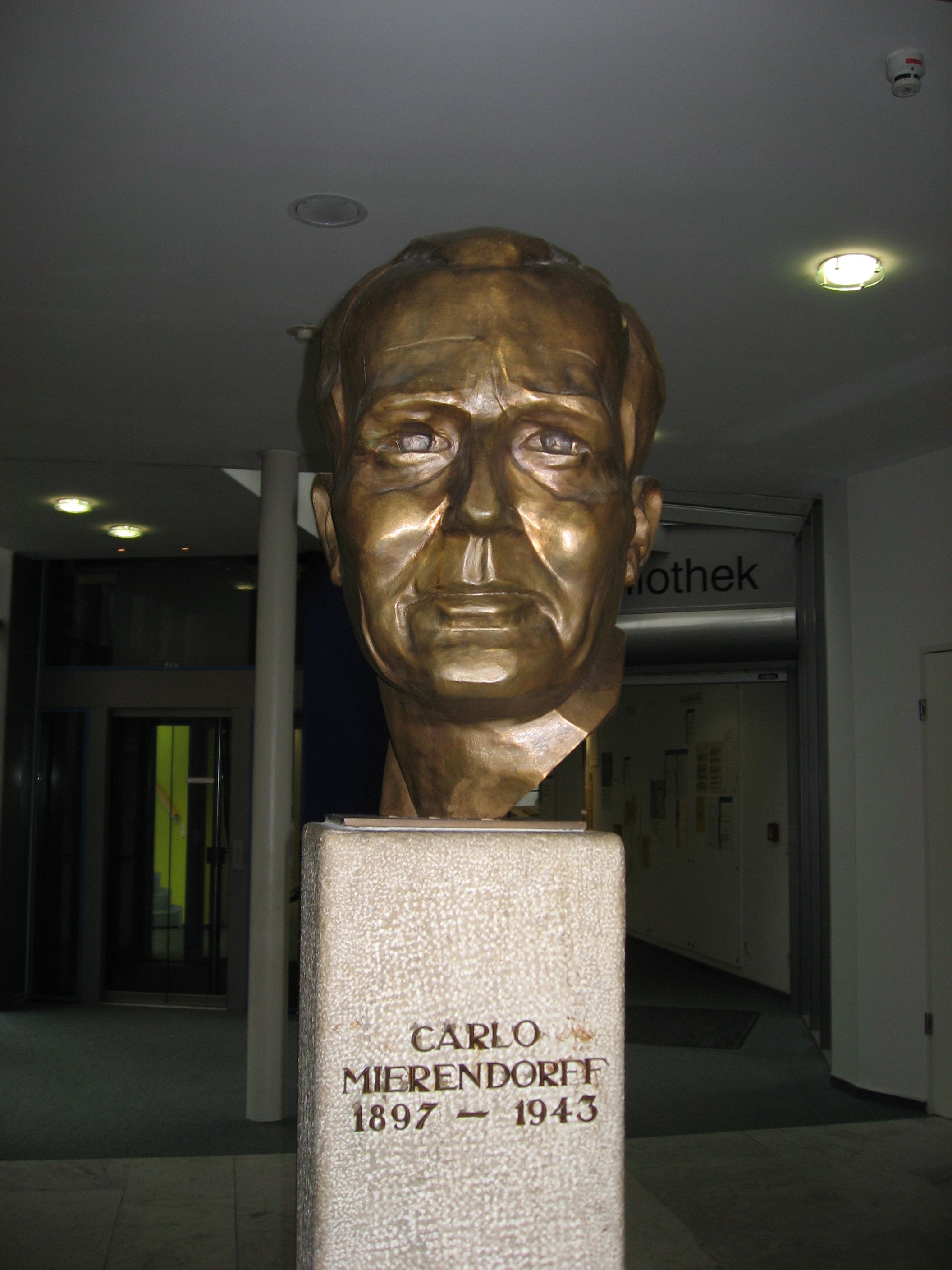 Carlo Mierendorff Foto