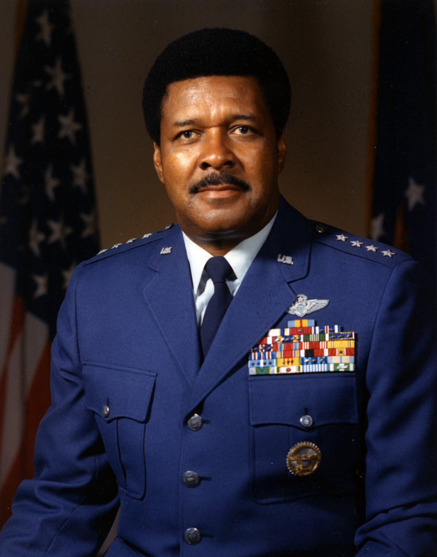 Daniel James, Jr. Foto