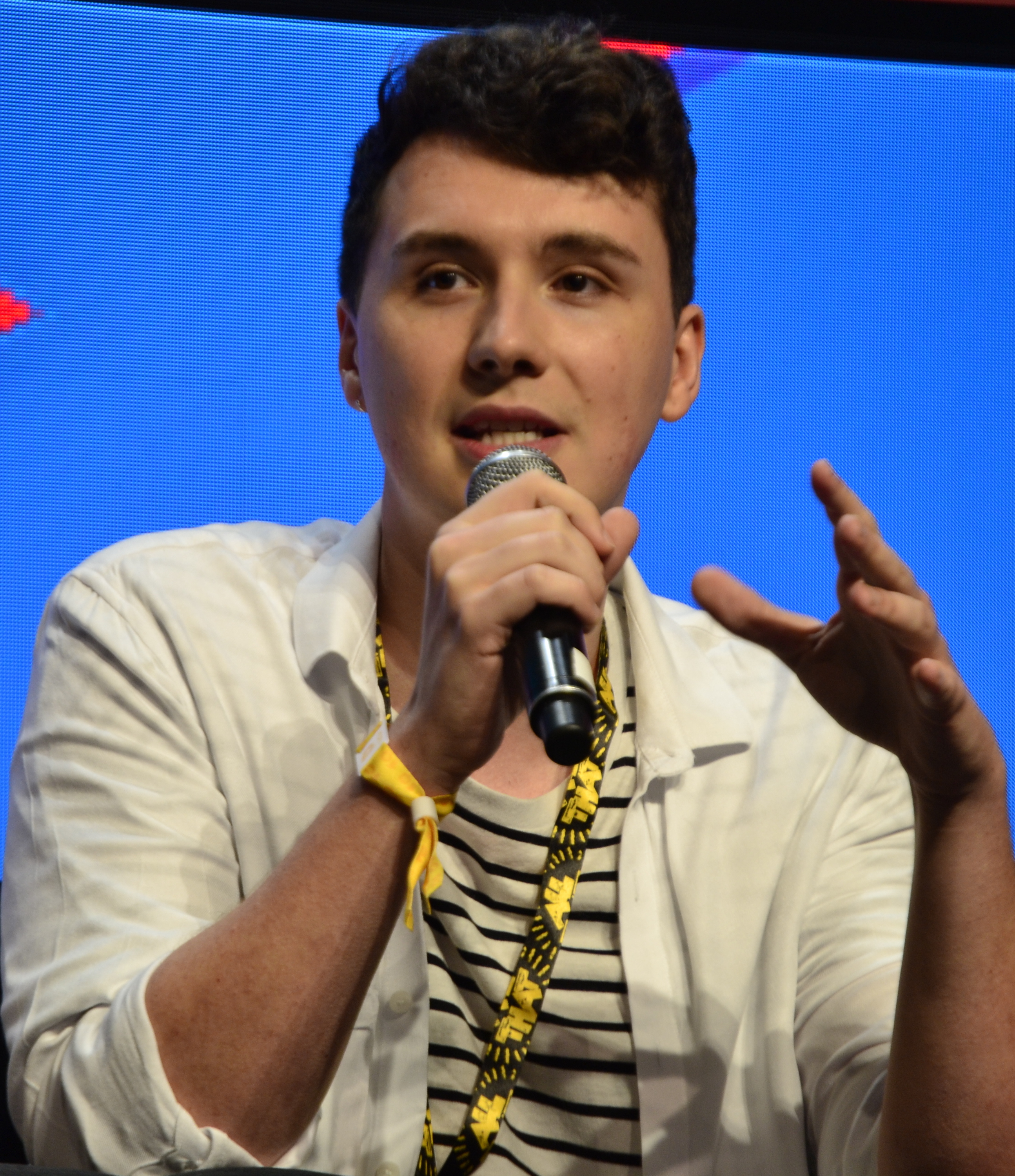Dan Howell Foto