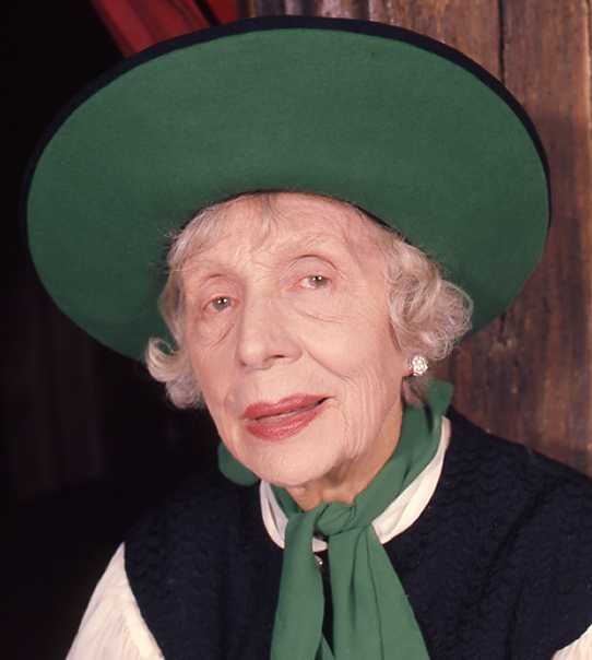Edith Evans Foto