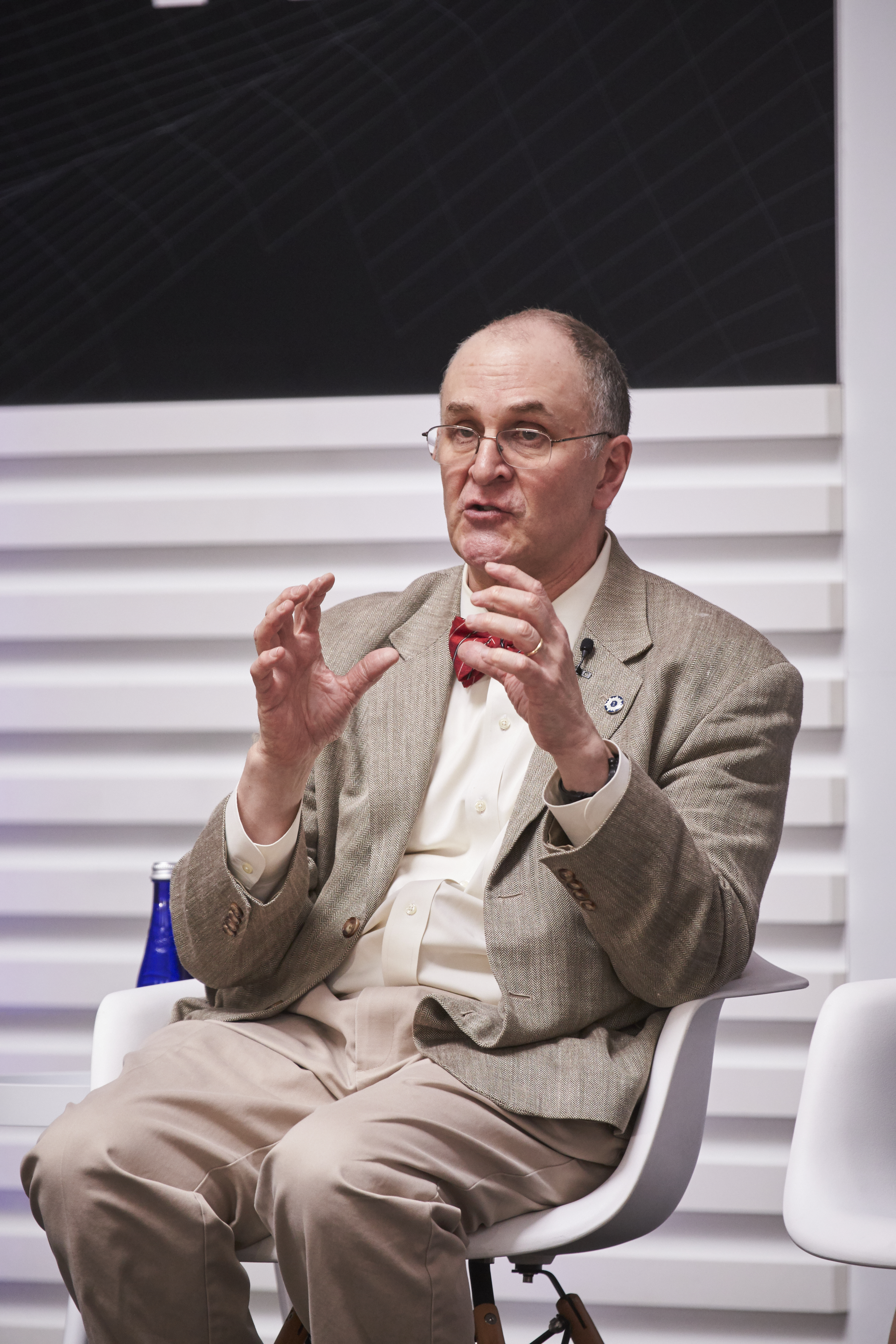 Eliot A. Cohen Foto