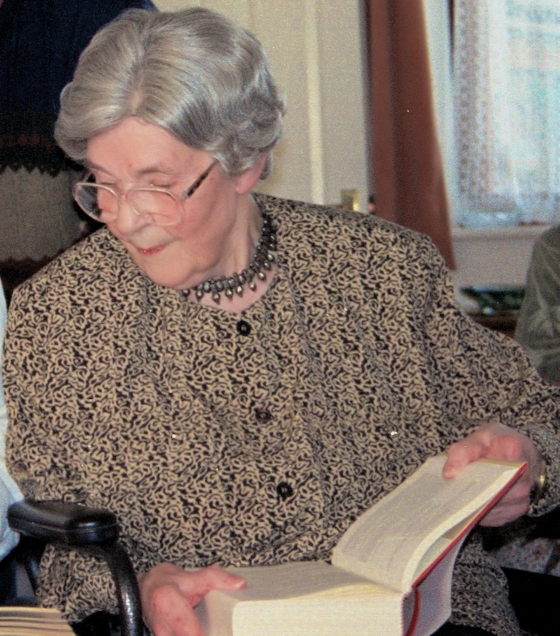 Edith Pargeter Foto