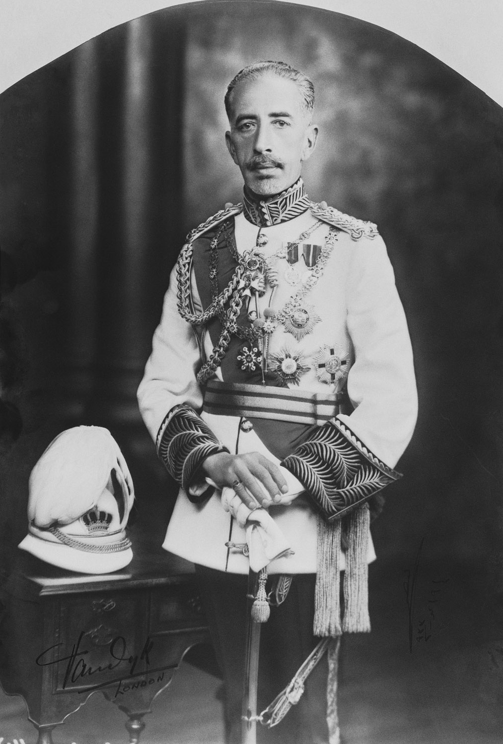 Faisal I. Foto