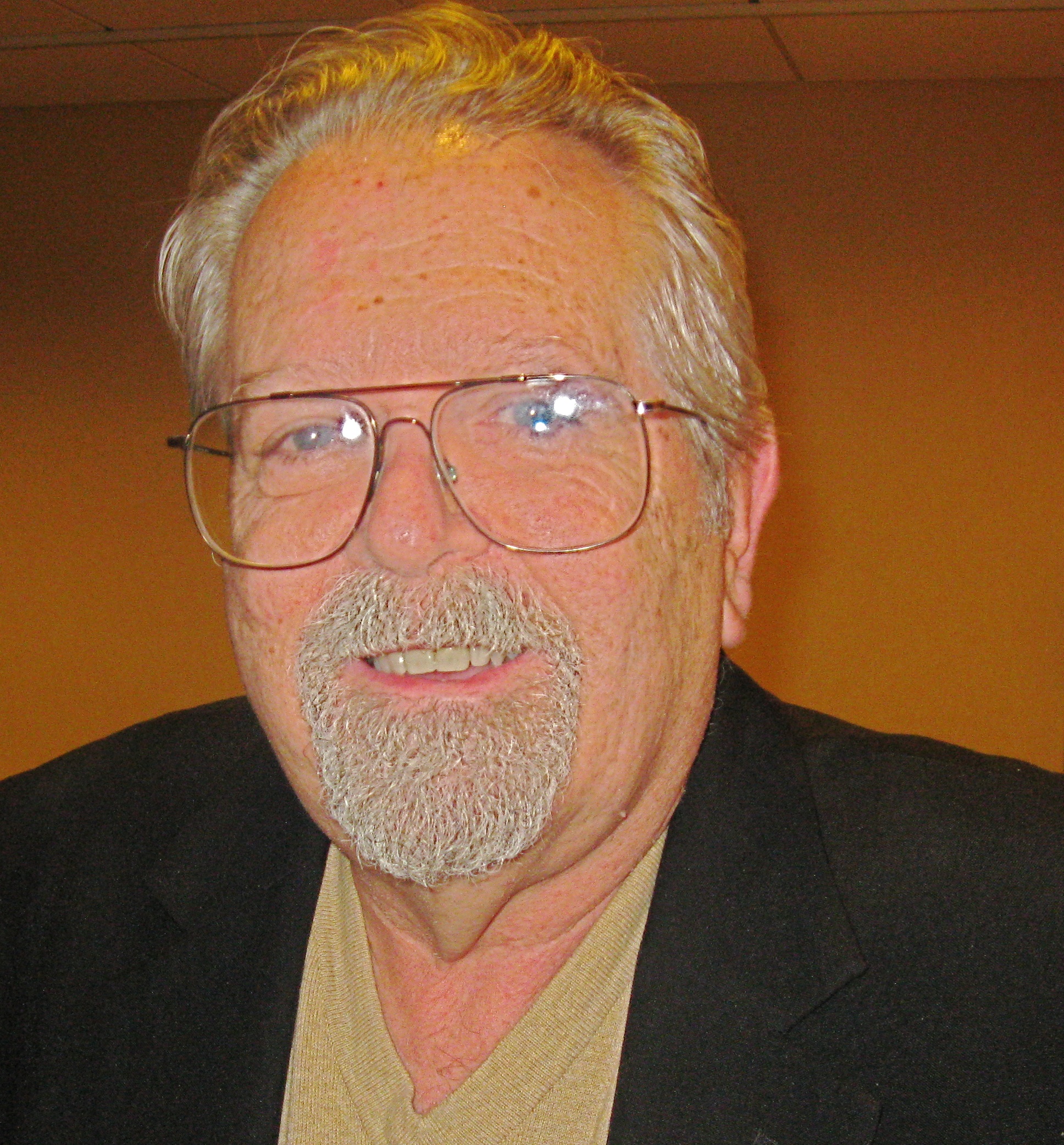 John Gordon Melton Foto