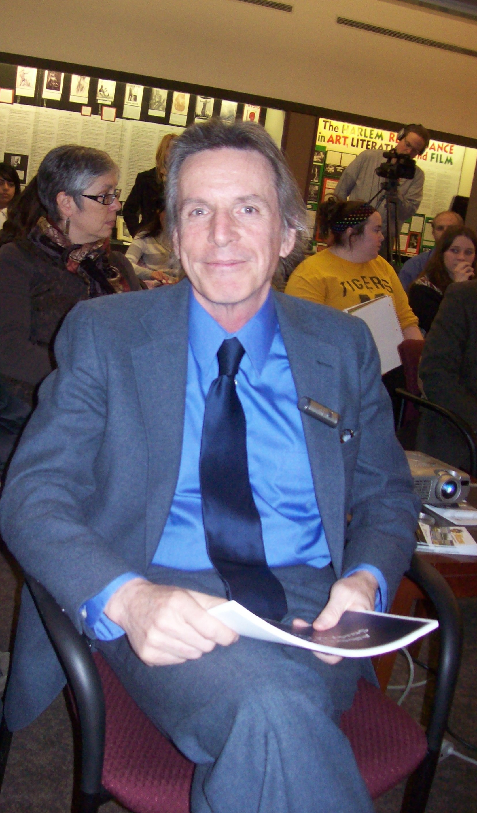 John Miles Foley Foto