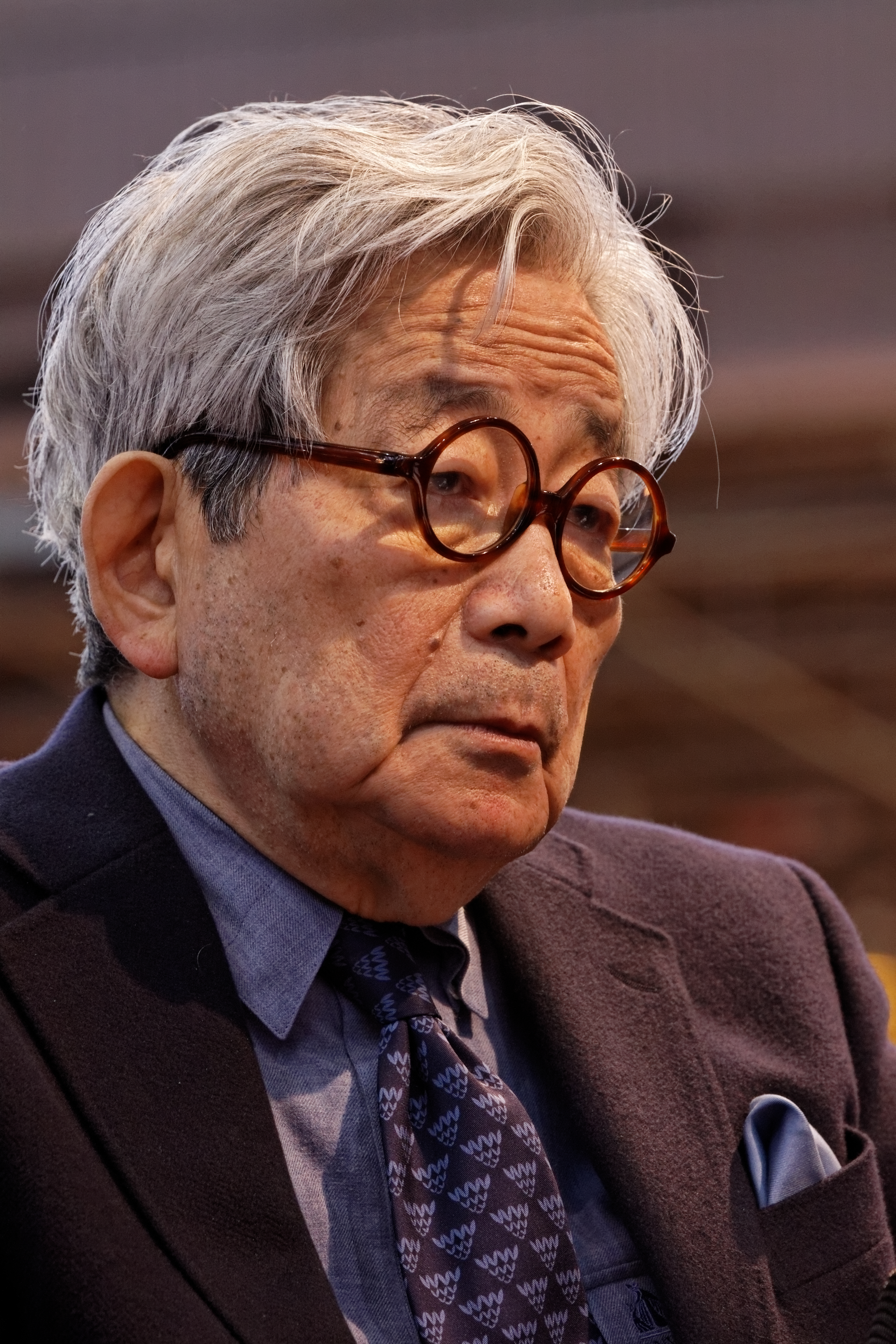 Kenzaburō Ōe Foto