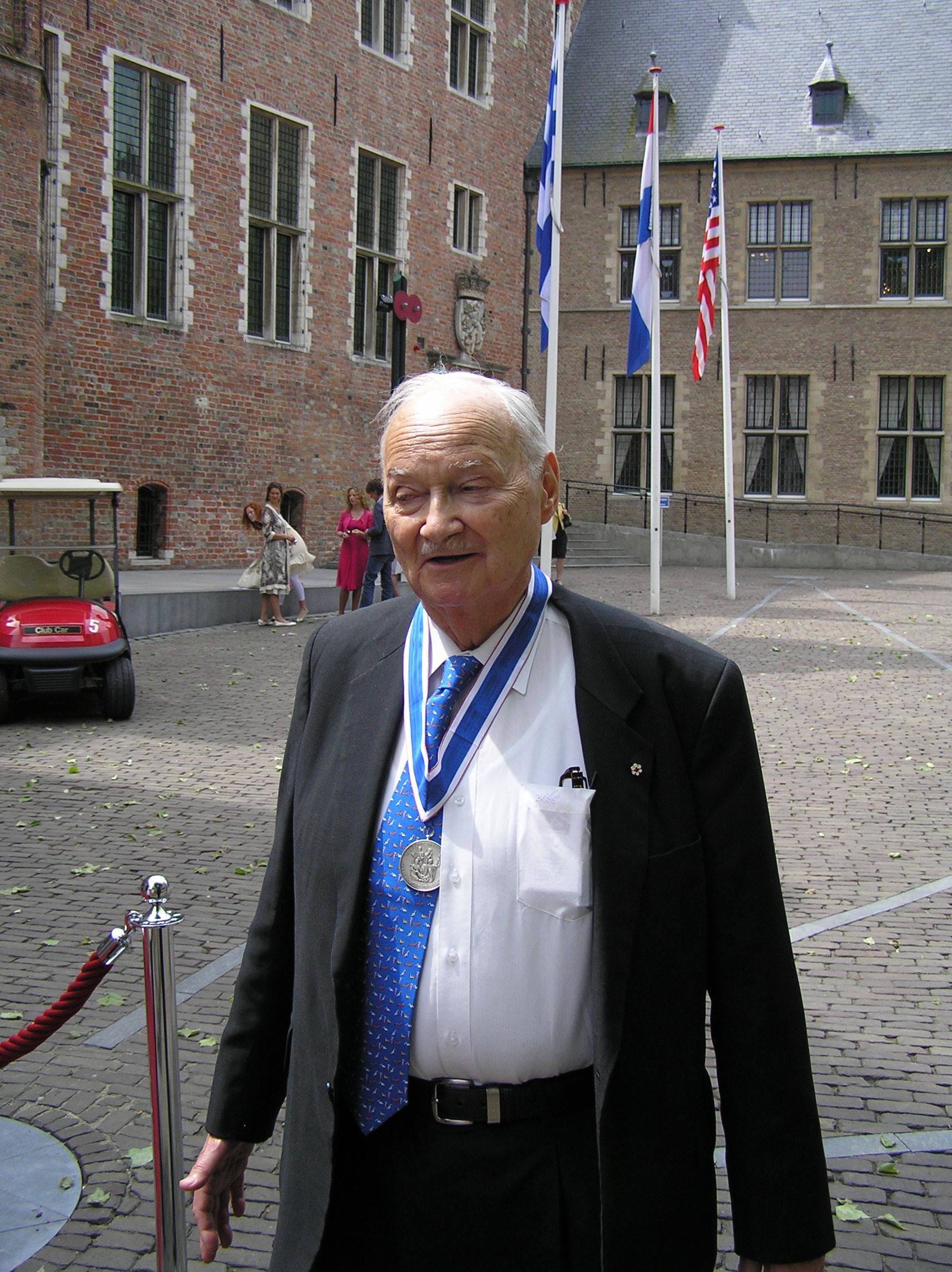 Maurice Strong Foto