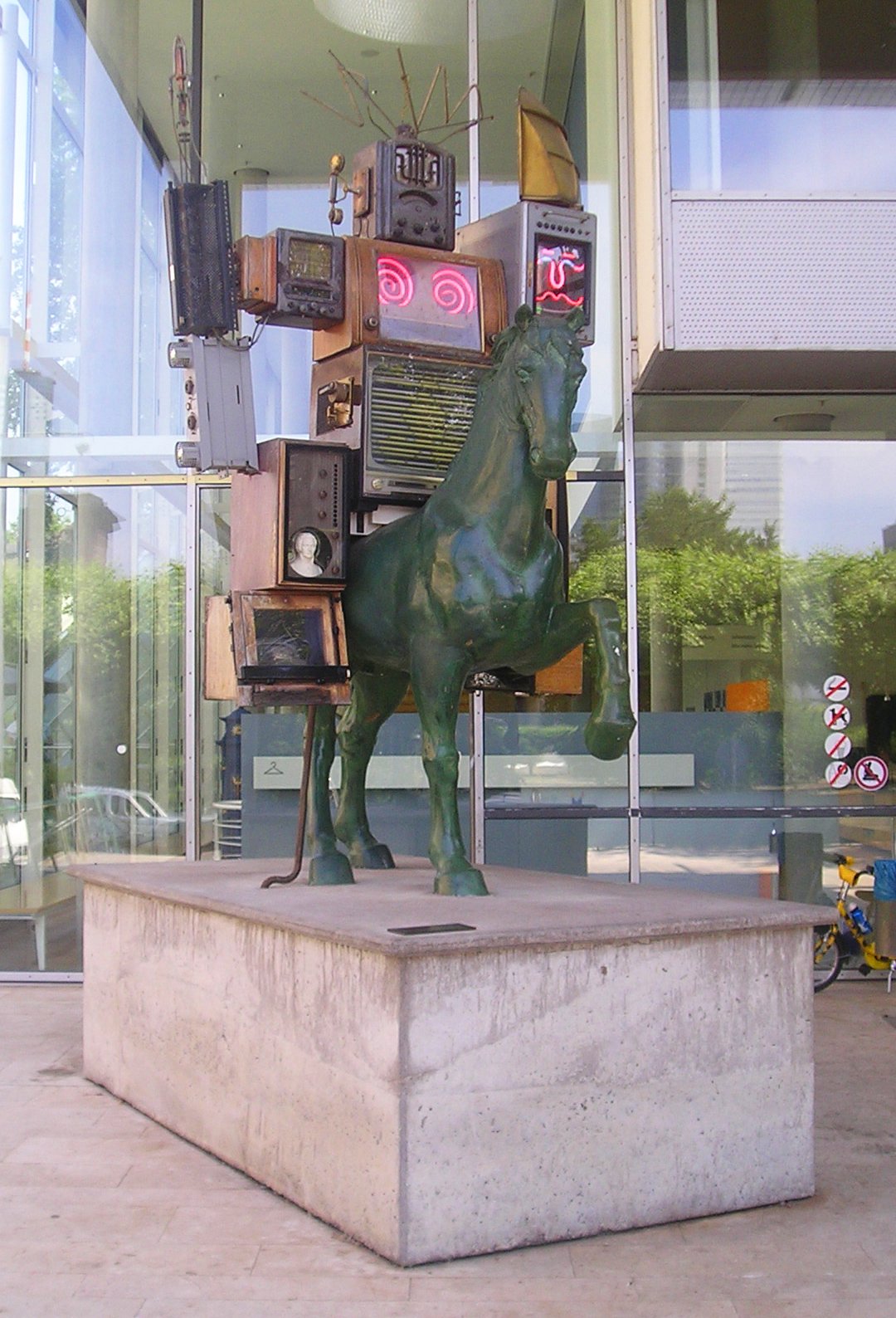 Nam June Paik Foto