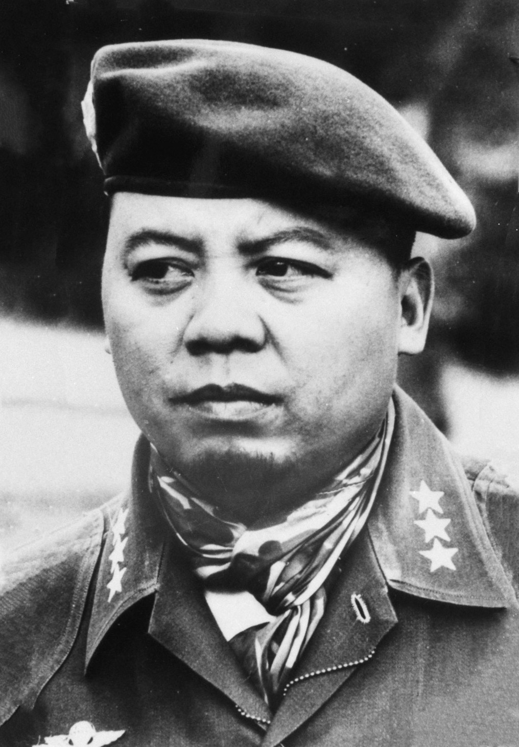 Nguyễn Khánh Foto