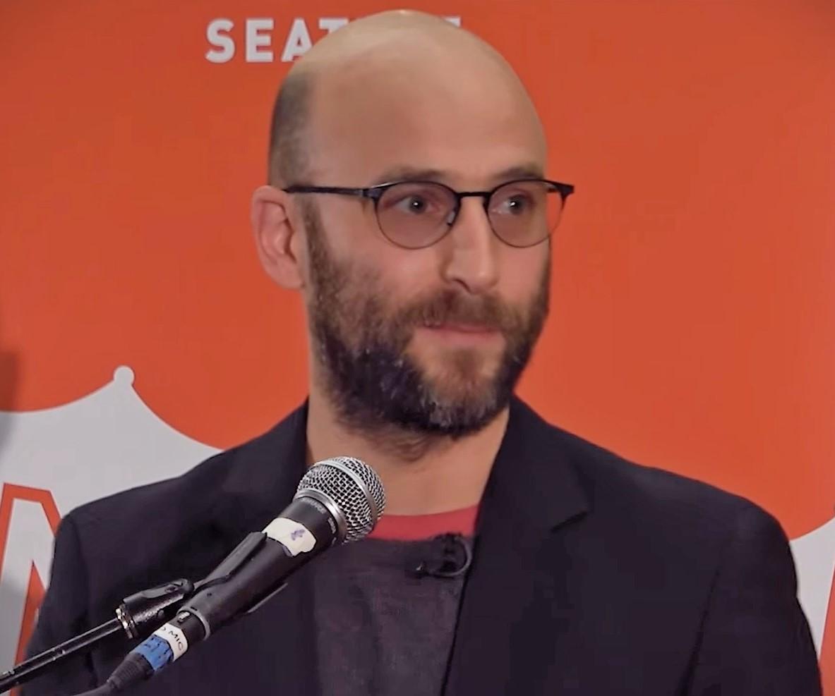 Yasha Levine Zitate Zitate berühmter Personen